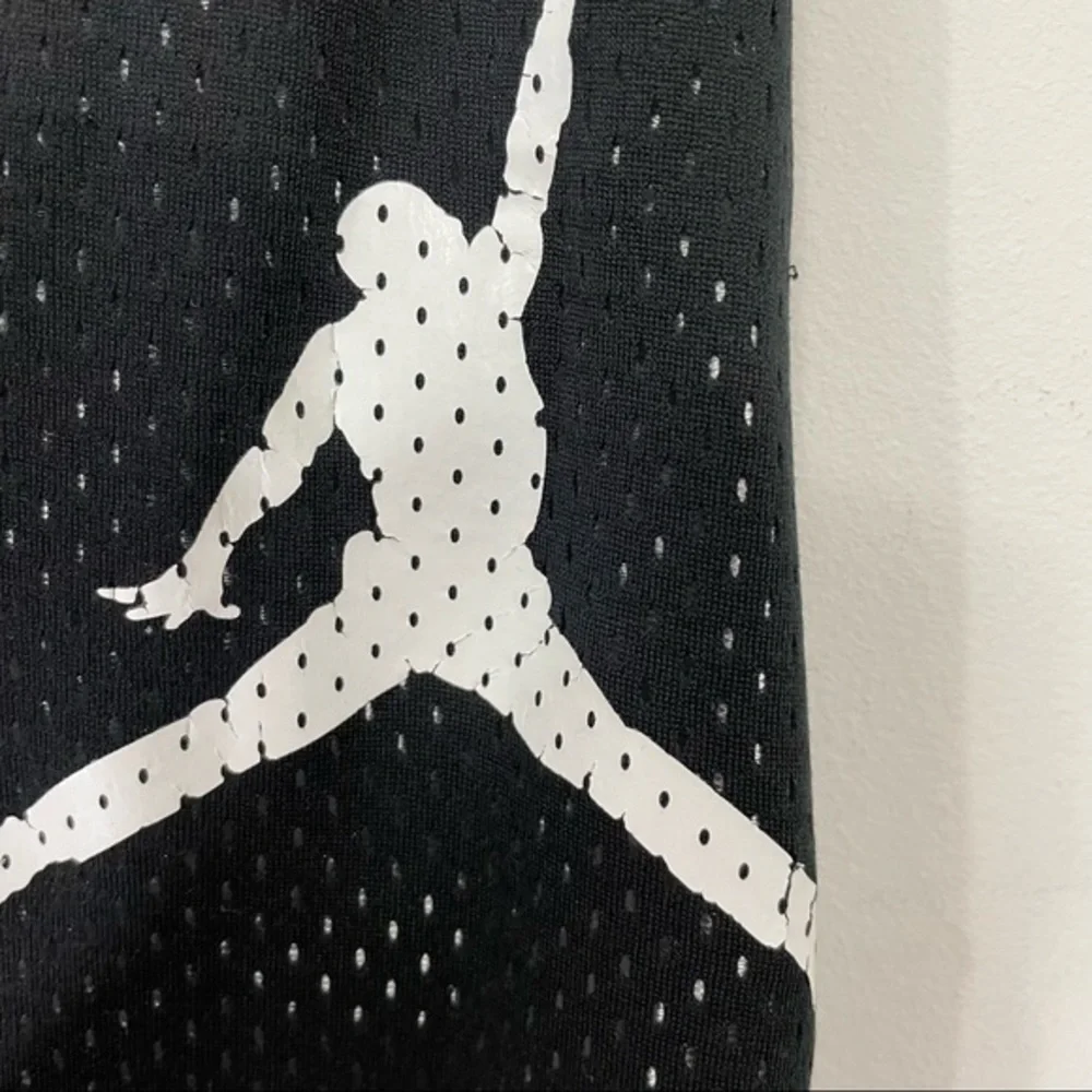 Jordan jumpman bys basketball shorts red logo size medium athletic
